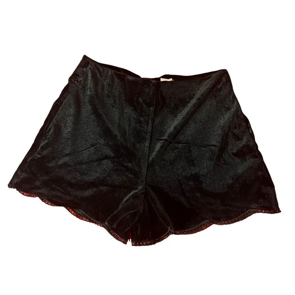 A‎ Loves A Anthropologie Velour Black Shorts Size 2